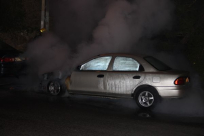 بالصور: فجر اليوم - احتراق مركبة وسط مدينة اللد دون وقوع إصابات 